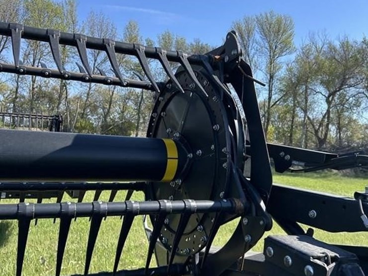 2019-mac-don-fd145-image-47