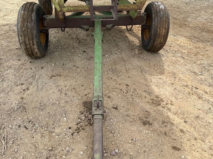 parker-200bu-gravity-wagon-image-8