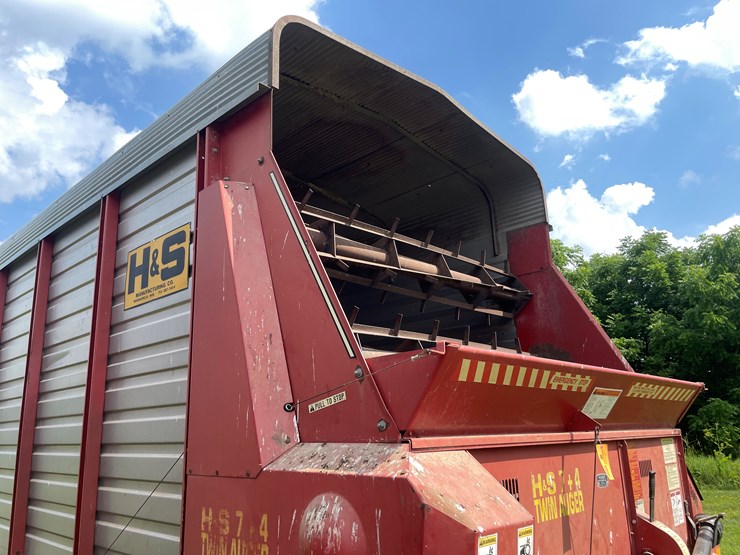 #1082-•-h&s-chopper-box-7+4-image-18