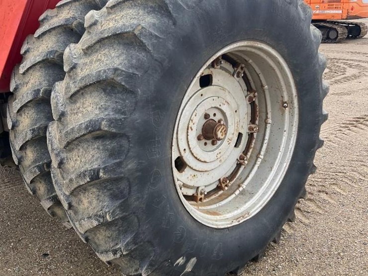 massey-ferguson-2805-image-19