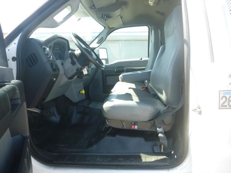 2015-ford-f650-image-10