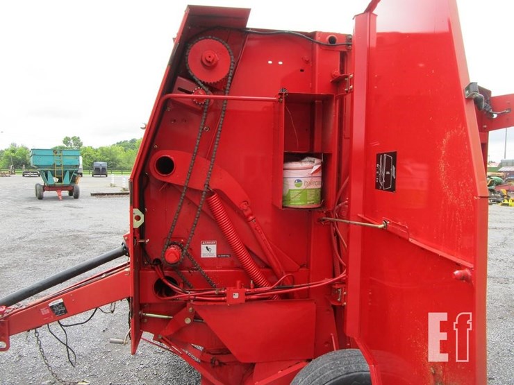 massey-ferguson-1745-image-10