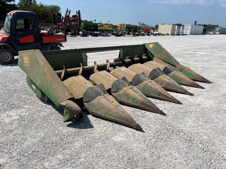 john-deere-643-image-1