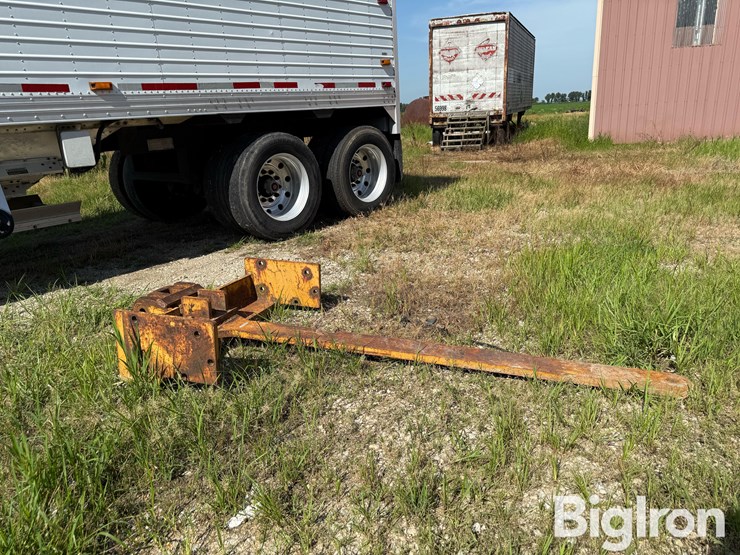 scraper-hitch-image-8