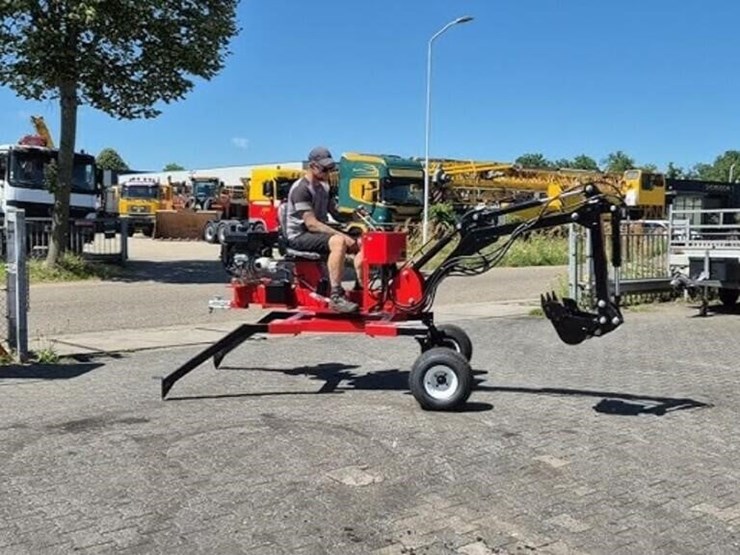 new-miva-spider-mini-excavator:-6.6t-image-1