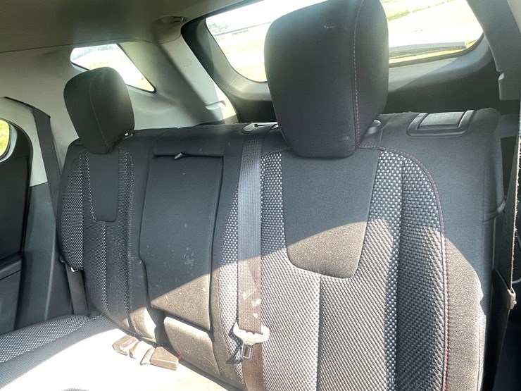 #1041-•-2014-chevy-equinox-awd-(has-wi-title)-image-75