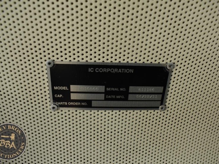 2012-ic-bus-ce-image-48