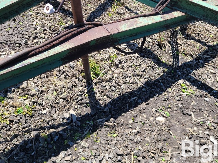john-deere-1010-image-15