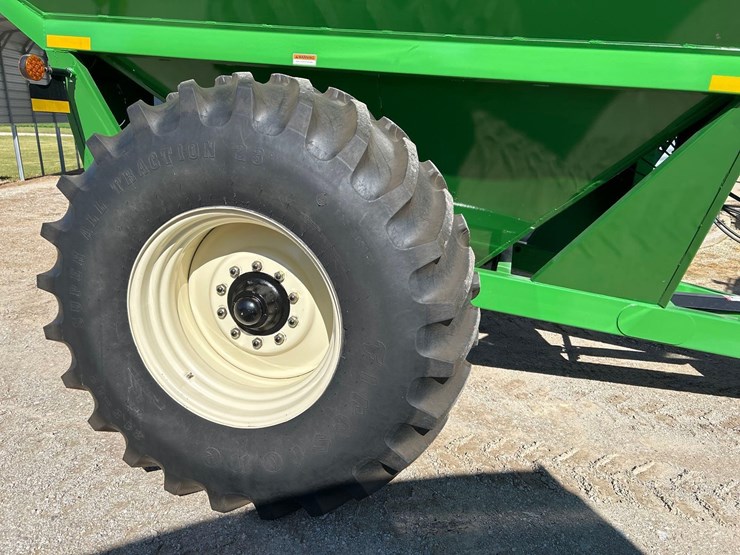 2013-j-and-m-620-14-grain-cart-image-5