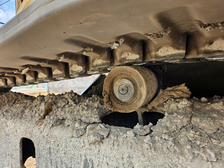 2018-komatsu-pc55mr-image-64