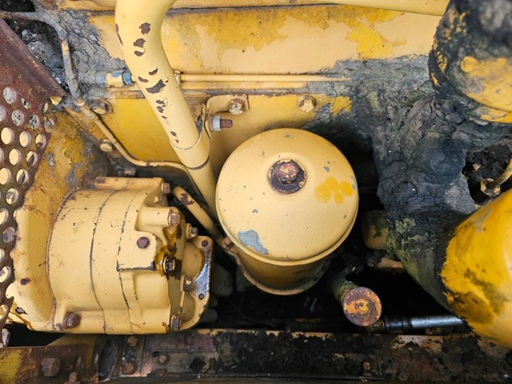 caterpillar-d7-image-27