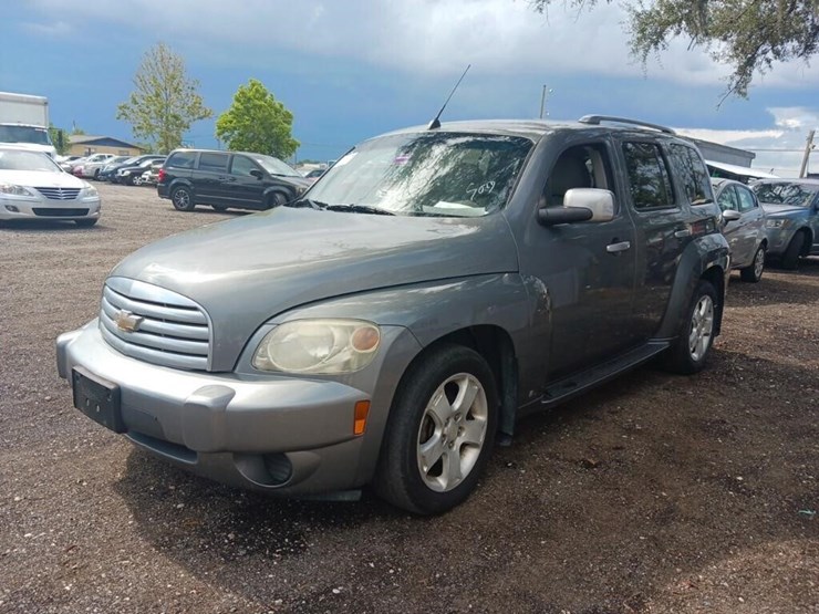 2006-chevrolet-hhr-image-3