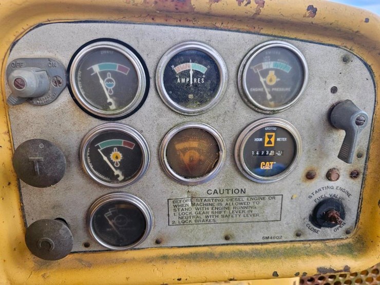 caterpillar-d7-image-34