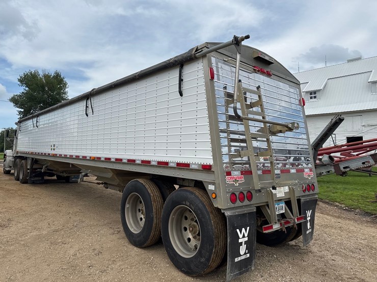 2011-wilson-grain-trailer-image-3