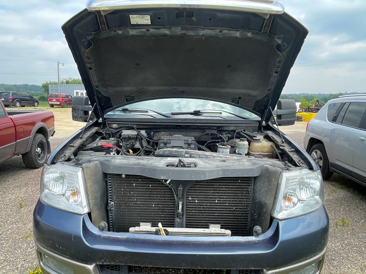 #1037-•-2005-ford-lariat-crew-cab-4x4-(has-wi-title)-image-99