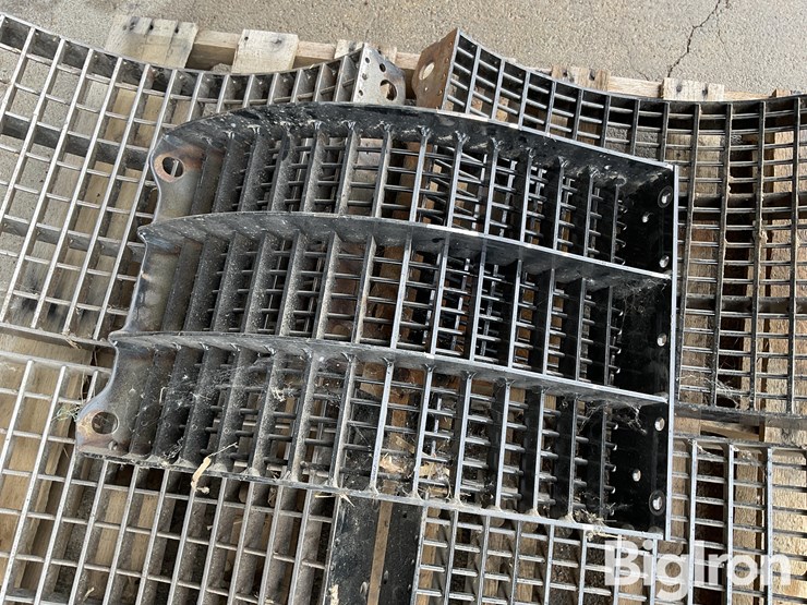 case-ih-small/large-wire-concaves-image-12