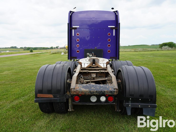 2006-kenworth-w900l-image-6