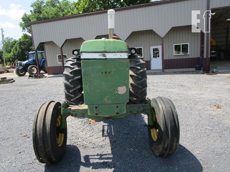 john-deere-2940-image-3