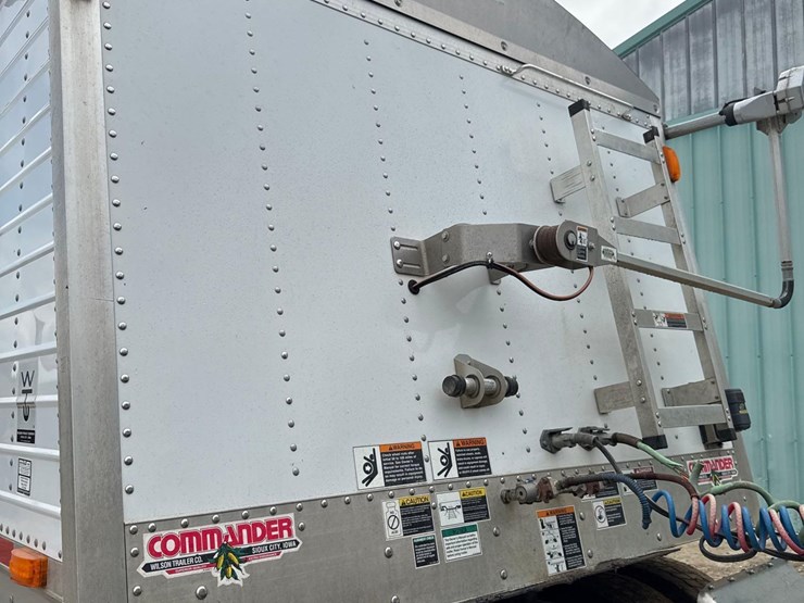 2011-wilson-grain-trailer-image-47