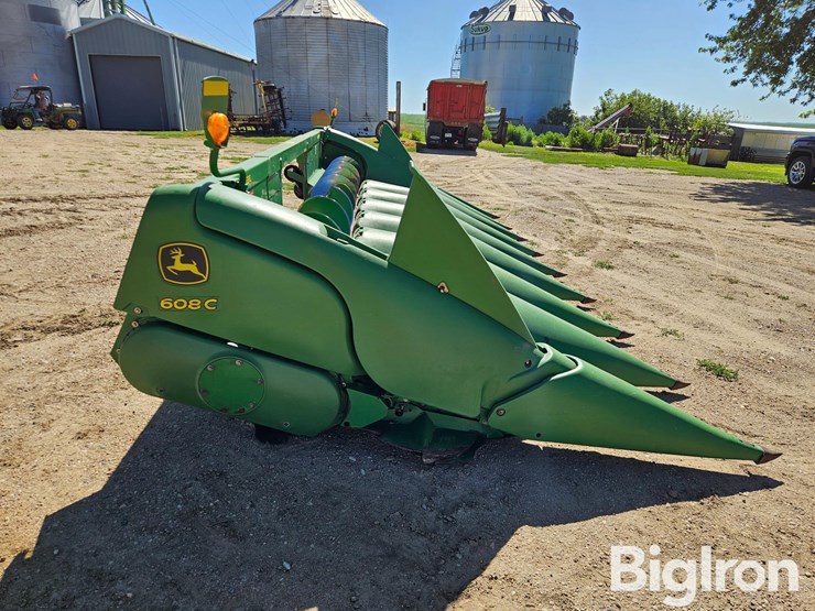 2011-john-deere-608c-stalkmaster-image-4