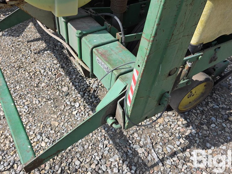 john-deere-7000-image-20