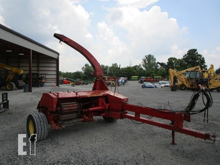 new-holland-900-image-1