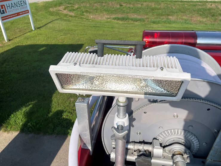 #1017-•-1985-retired-firetruck-(has-wi-title)-image-25