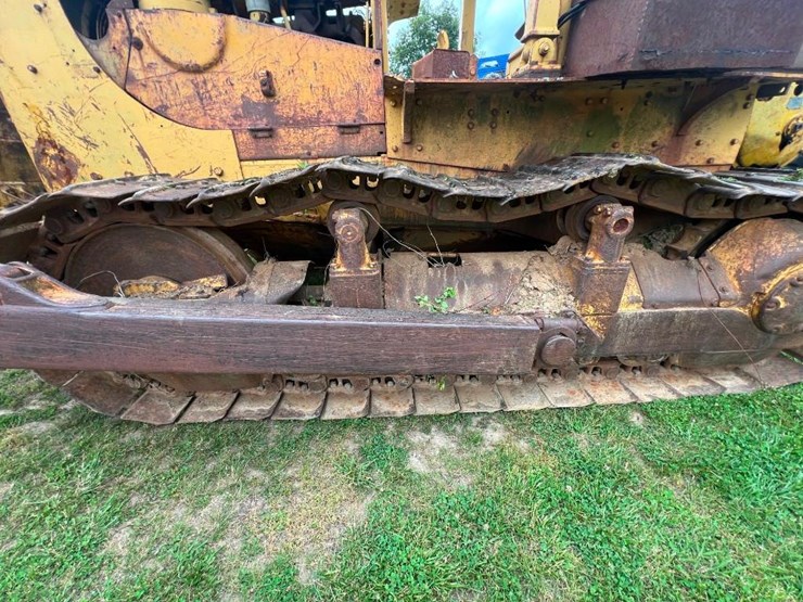 caterpillar-d7-image-82