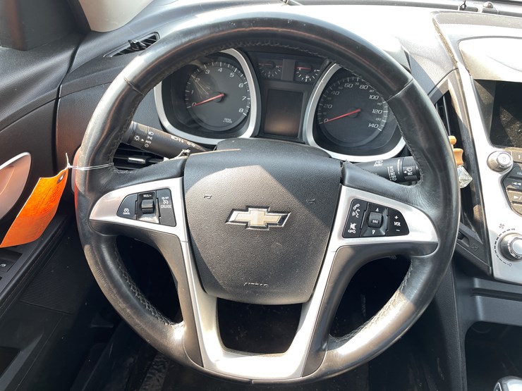 #1041-•-2014-chevy-equinox-awd-(has-wi-title)-image-36