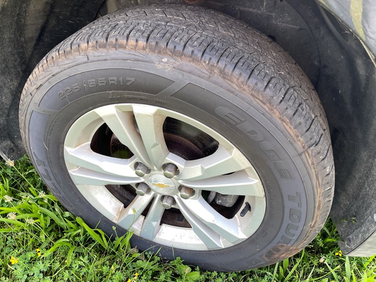 #1041-•-2014-chevy-equinox-awd-(has-wi-title)-image-21