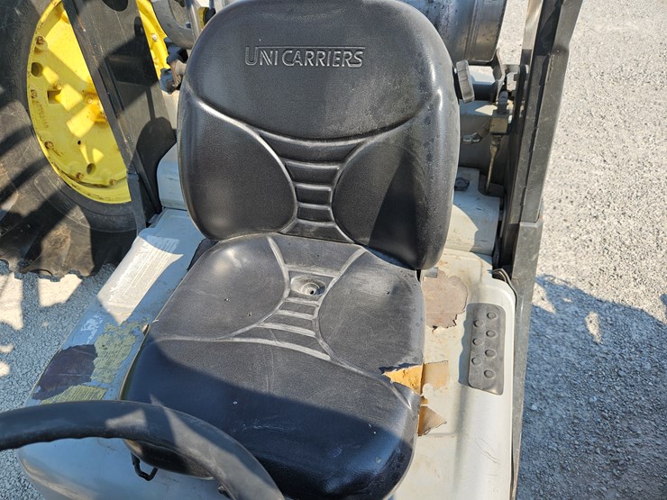 #185824-•-nissan-50-forklift-image-7