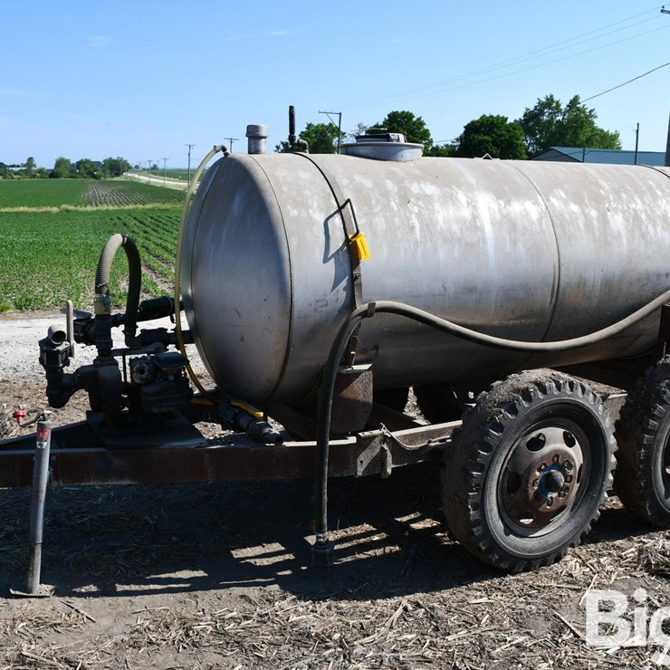 1000-Gal Stainless Steel Nurse Tank Trailer