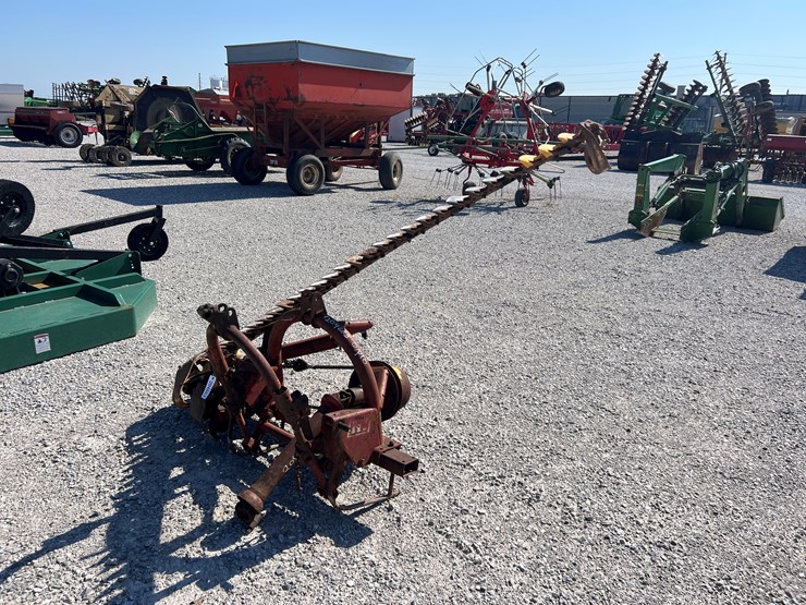 new-holland-450-image-1