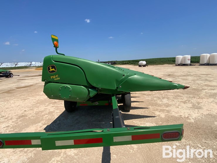 2019-john-deere-712c-image-4