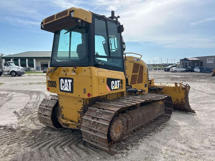 caterpillar-d5k-lgp-image-3