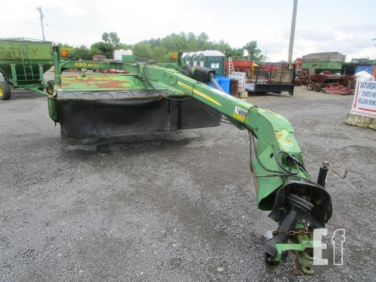 john-deere-630-image-1