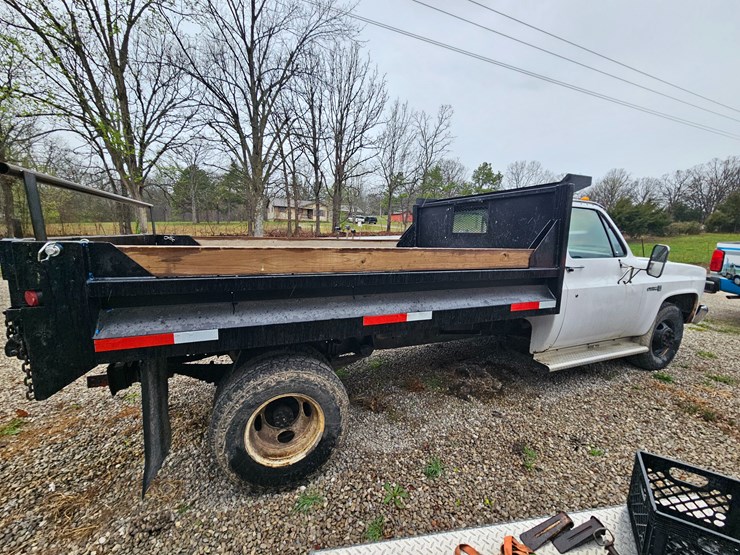 1985-gmc-3500-image-18