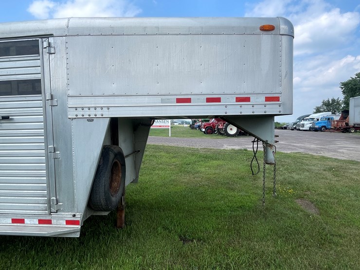 #1029-•-2002-c&c-20'-gooseneck-aluminum-trailer-(has-wi-title)-image-20