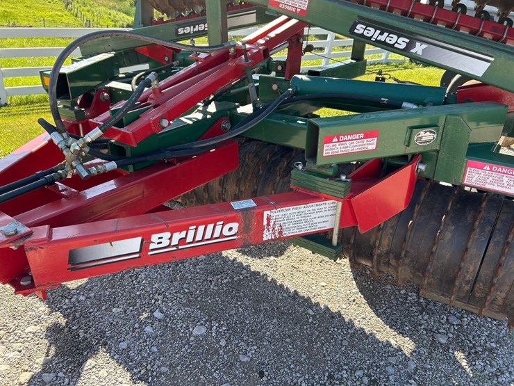 26ft-brillion-108-x-fold-cultipacker,-image-3