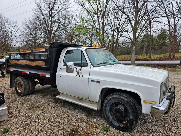 1985-gmc-3500-image-24