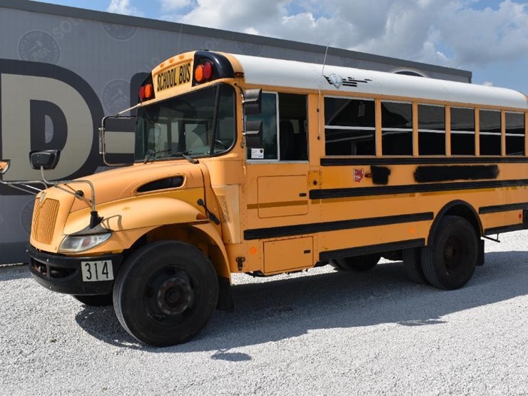 2012-ic-bus-ce-image-4
