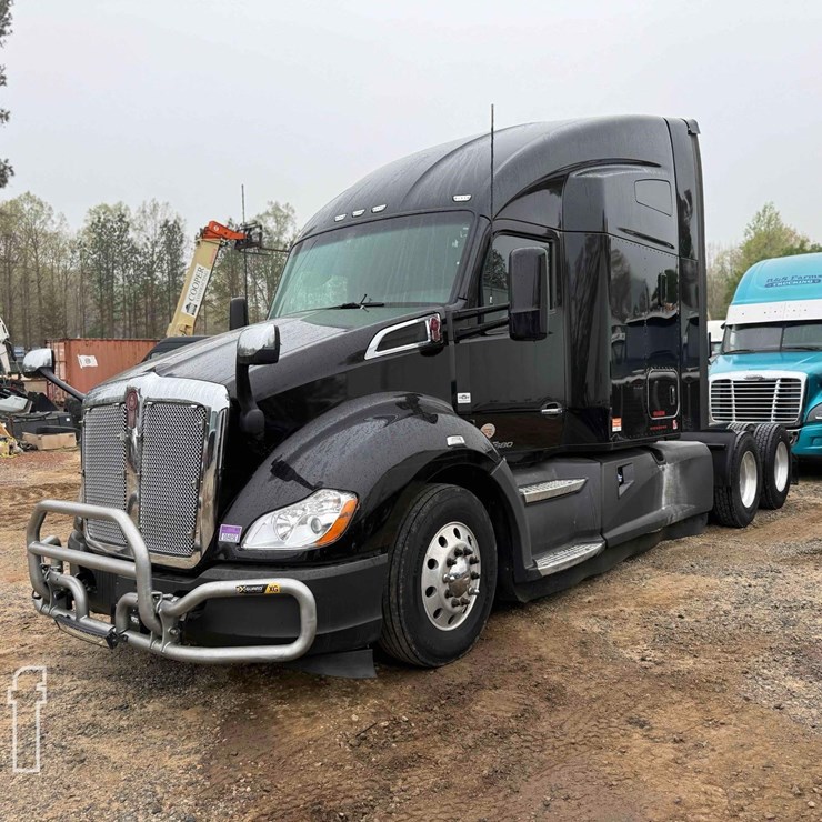2022 KENWORTH T680