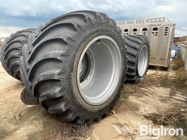 new-holland-615-image-8