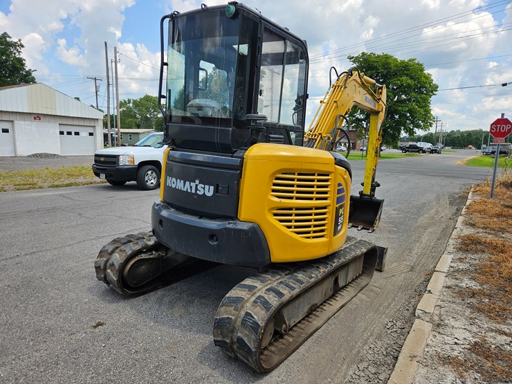 2018-komatsu-pc55mr-image-17