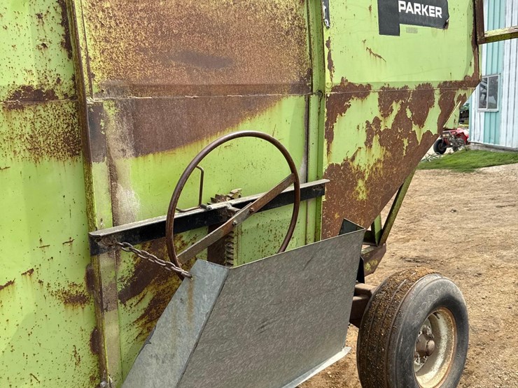 parker-200bu-seed-tender-wagon-image-18