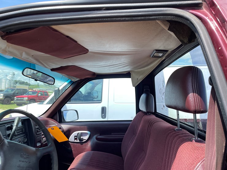 #1046-•-1996-chevrolet-truck-(has-wi-rebuilt-title)-image-29