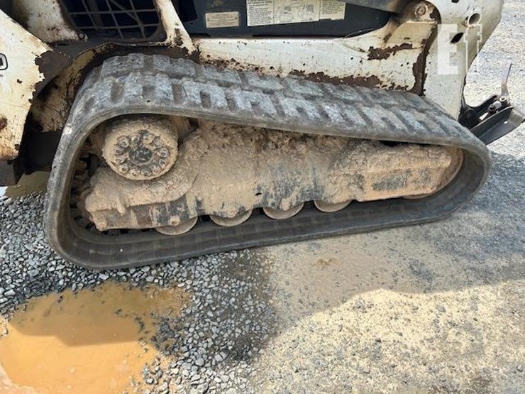2016-bobcat-t590-image-11