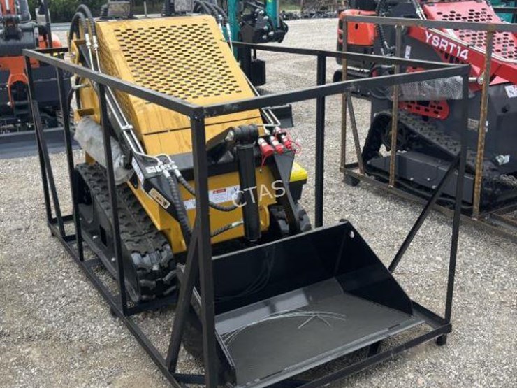 #89-•-compact-track-loader-image-2