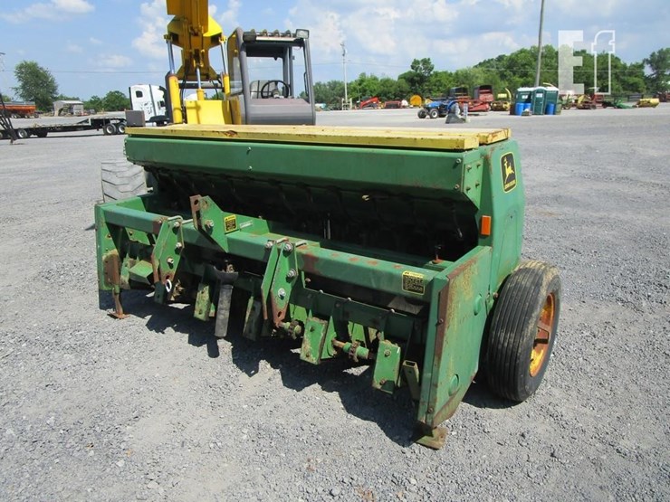 john-deere-8550-image-1