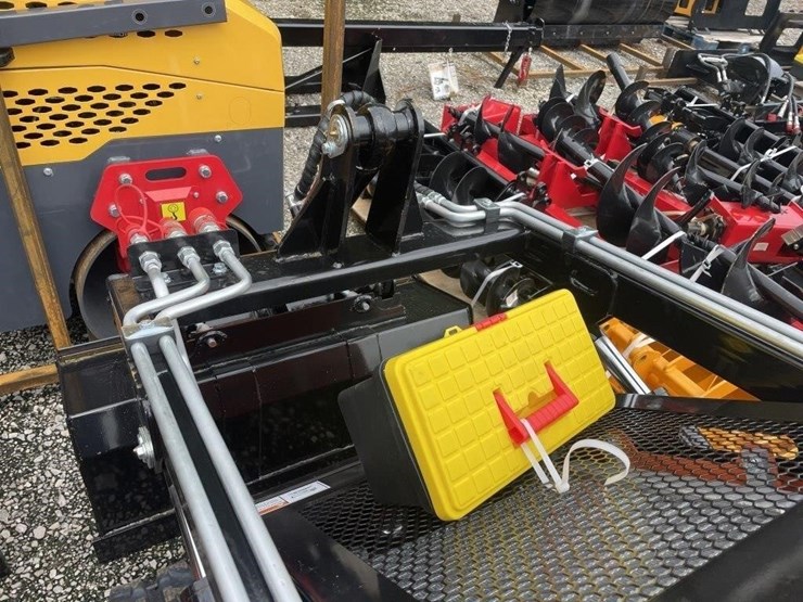 new-mms-skid-steer-loader-image-3